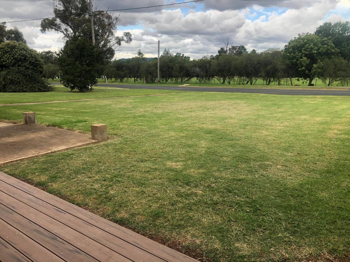 Units On Robertson Apartment Mudgee Exterior photo